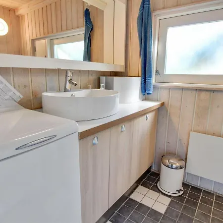 Fatlinda - 1km From The Sea In Lolland- Falster And Mon By Interhome Holiday home *