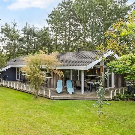 Fatlinda - 1km From The Sea By Interhome Casa de Férias Bøtø By