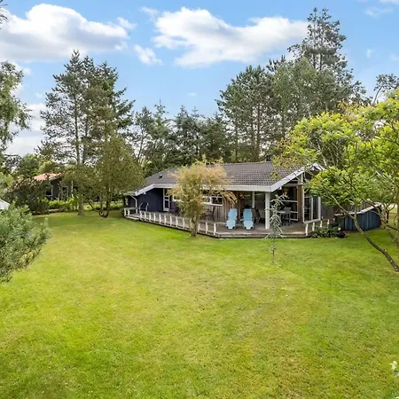 Fatlinda - 1km From The Sea By Interhome * Bøtø By